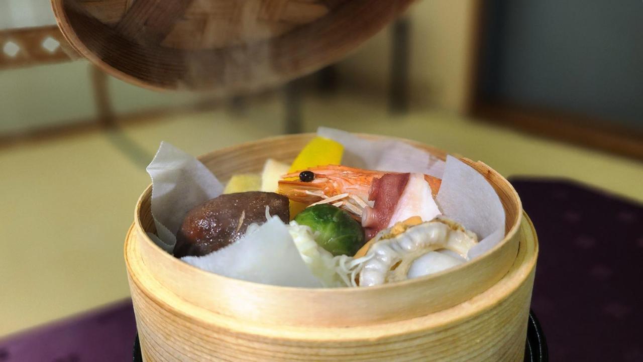 新鹤田酒店 别府 外观 照片