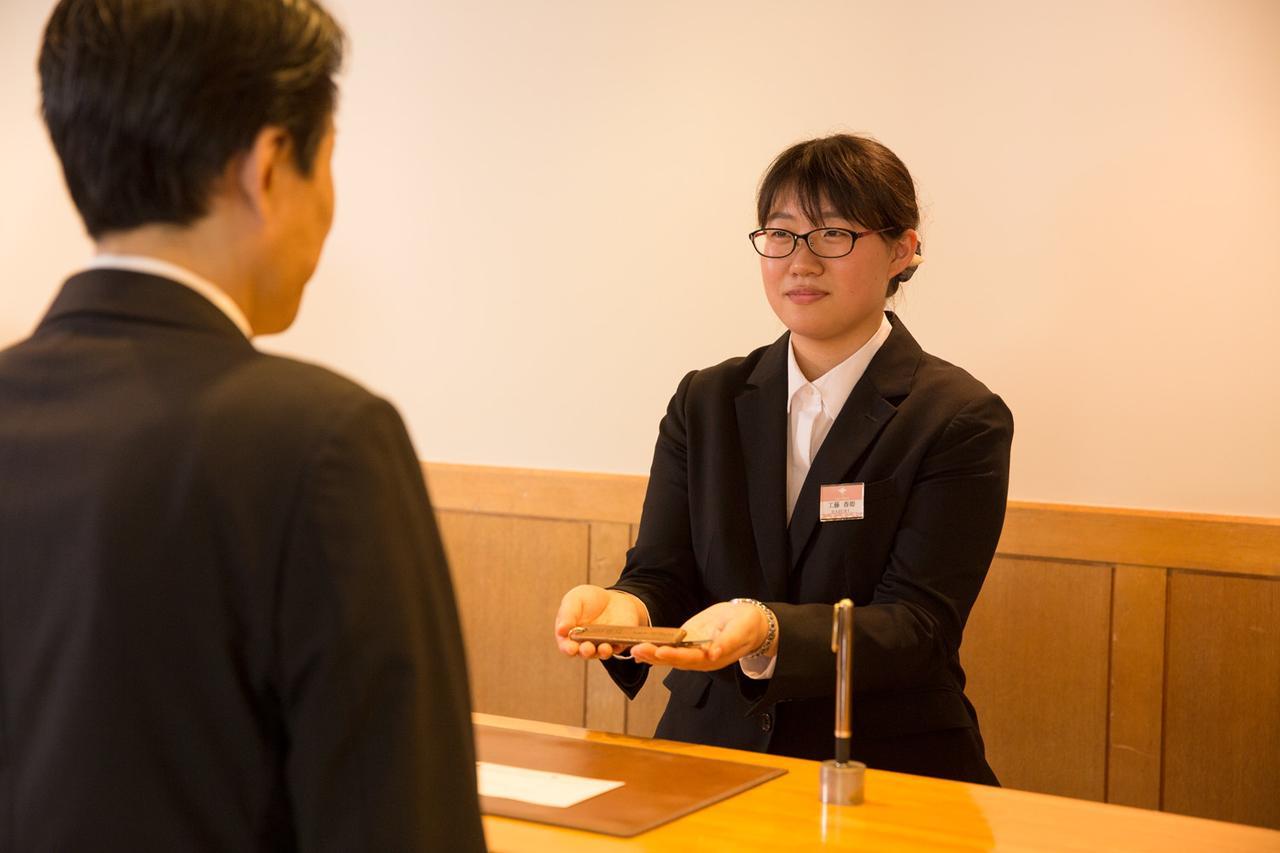 新鹤田酒店 别府 外观 照片
